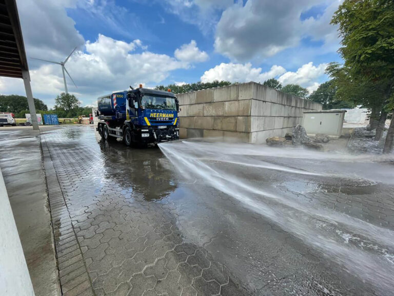 Fuhrpark Fahrzeuge (12)